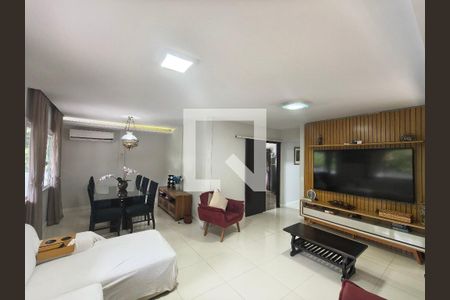 Casa de Condomínio à venda com 3 quartos, 425m² em Taquara, Rio de Janeiro