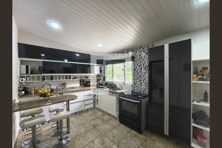 Casa de Condomínio à venda com 3 quartos, 425m² em Taquara, Rio de Janeiro