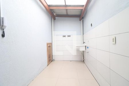 Lavanderia de casa de condomínio à venda com 2 quartos, 110m² em Canudos, Novo Hamburgo