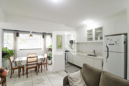 Sala/Cozinha/Área de Serviço de apartamento à venda com 2 quartos, 68m² em Vila Guaca, São Paulo