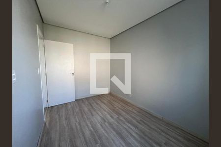 Quarto 2 de casa de condomínio para alugar com 3 quartos, 90m² em Igara, Canoas