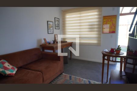 Sala  de casa para alugar com 2 quartos, 60m² em Campo Novo, Porto Alegre