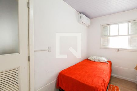 Quarto 2 de casa para alugar com 2 quartos, 55m² em São José, Canoas