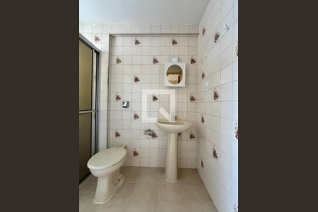 Banheiro de apartamento para alugar com 1 quarto, 34m² em Centro, Campinas