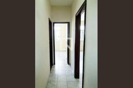 Sala - Corredor de apartamento para alugar com 3 quartos, 65m² em Vista Alegre, Rio de Janeiro