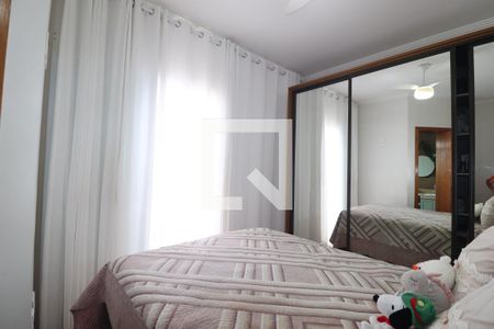 Quarto 1 suíte de apartamento à venda com 3 quartos, 70m² em Utinga, Santo André