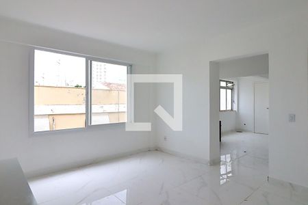 Apartamento à venda com 2 quartos, 75m² em Passo D’areia, Porto Alegre