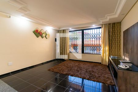 Sala de casa à venda com 3 quartos, 240m² em Vila California, São Paulo