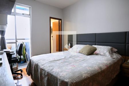 Suíte de apartamento à venda com 3 quartos, 115m² em Colégio Batista, Belo Horizonte