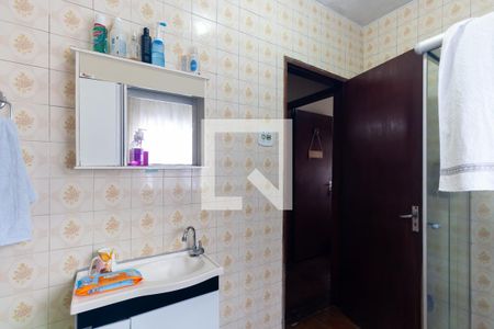 Banheiro  de casa à venda com 3 quartos, 200m² em Jardim Sapopemba, São Paulo