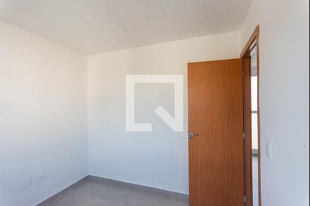 Quarto 1 de apartamento para alugar com 2 quartos, 42m² em Jardim Esmeraldina, Campinas
