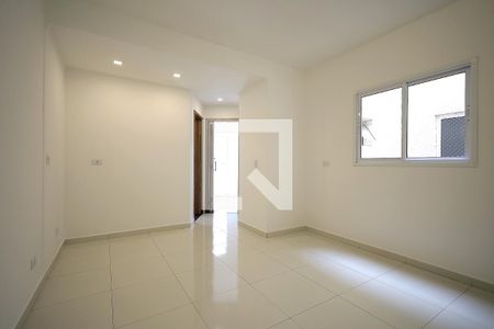 Sala de apartamento para alugar com 2 quartos, 90m² em Pinheirinho, Santo André