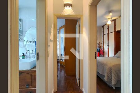 Corredor de apartamento para alugar com 2 quartos, 77m² em Vila Isabel, Rio de Janeiro