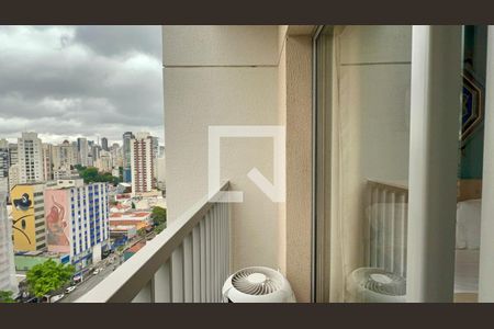 Sacada de kitnet/studio à venda com 1 quarto, 25m² em Pinheiros, São Paulo