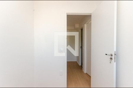 Quarto 1 de apartamento para alugar com 2 quartos, 28m² em Jardim Jaragua (sao Domingos), São Paulo