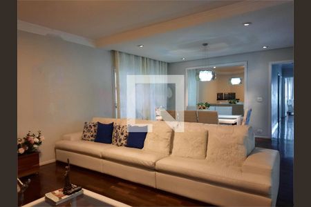 Casa à venda com 3 quartos, 200m² em Campo Grande, São Paulo