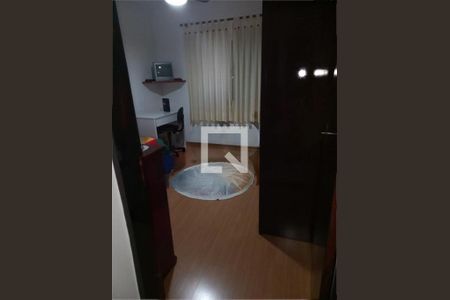 Casa à venda com 3 quartos, 135m² em Jardim Marisa, São Paulo