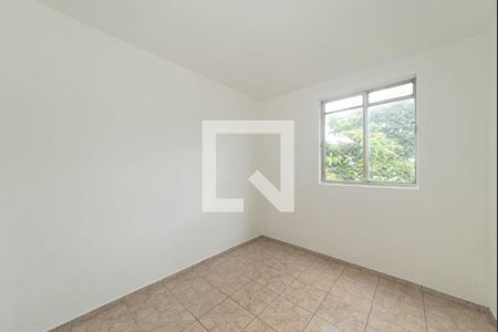 Quarto 2 de apartamento para alugar com 2 quartos, 44m² em Vila Fazzeoni, São Paulo