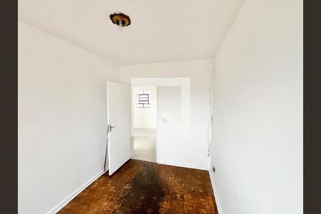 Sala/Quarto de casa de condomínio para alugar com 3 quartos, 75m² em Vila Baruel, São Paulo