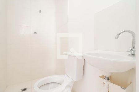 Banheiro de apartamento à venda com 1 quarto, 17m² em Itaquera, São Paulo