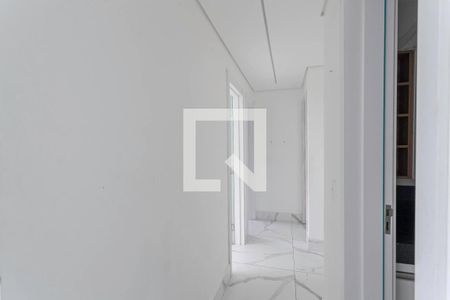 Corredor de apartamento à venda com 3 quartos, 69m² em Paquetá, Belo Horizonte