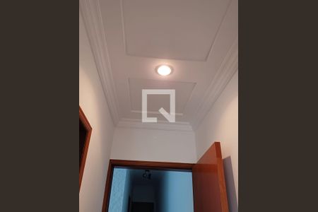 Corredor de casa à venda com 3 quartos, 160m² em Vila Alpina, São Paulo