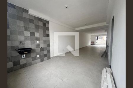 Foto 01 de casa à venda com 3 quartos, 212m² em Vila Dom Pedro II, São Paulo