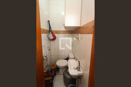 Lavabo de apartamento para alugar com 2 quartos, 75m² em Cristal, Porto Alegre