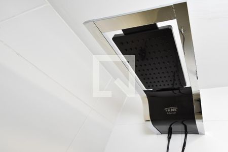 banheiro de kitnet/studio para alugar com 1 quarto, 24m² em Pinheiros, São Paulo