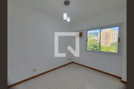 Suíte de apartamento à venda com 3 quartos, 75m² em Barra da Tijuca, Rio de Janeiro