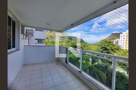 Varanda de apartamento à venda com 3 quartos, 75m² em Barra da Tijuca, Rio de Janeiro