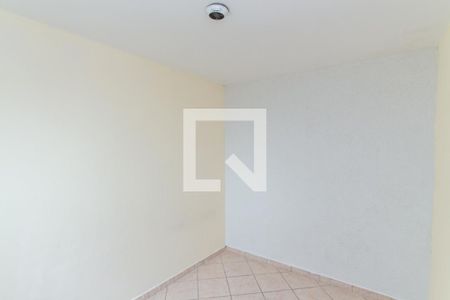 Quarto 2 de casa para alugar com 2 quartos, 55m² em Vila Nova Mazzei, São Paulo