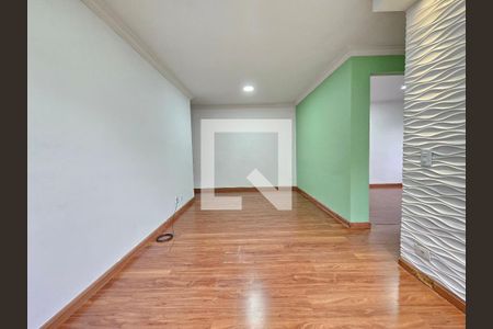 Sala de apartamento para alugar com 2 quartos, 62m² em Jardim Monica, São Paulo