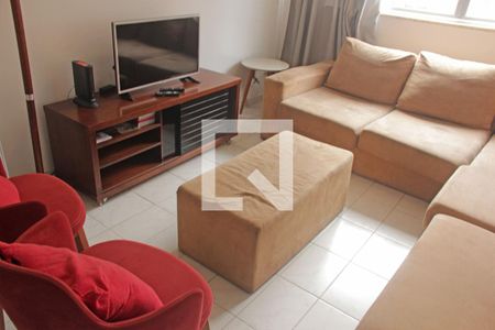 Sala de apartamento para alugar com 1 quarto, 64m² em Gonzaga, Santos