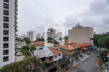 Sala/Cozinha de apartamento à venda com 1 quarto, 24m² em Pinheiros, São Paulo