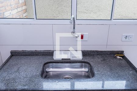 Sala, cozinha e área de serviço de apartamento para alugar com 1 quarto, 26m² em Vila dos Remedios, São Paulo