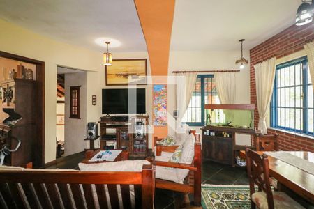 Sala 1 de casa de condomínio à venda com 3 quartos, 300m² em Sete Praias, Diadema