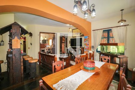 Sala 1 de casa de condomínio à venda com 3 quartos, 300m² em Sete Praias, Diadema