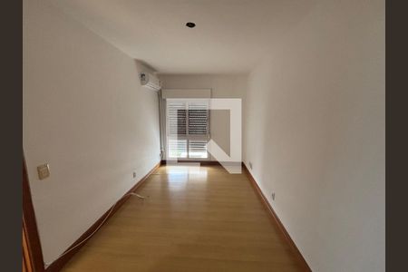 Quarto 1 de apartamento à venda com 2 quartos, 50m² em Boa Vista, Porto Alegre