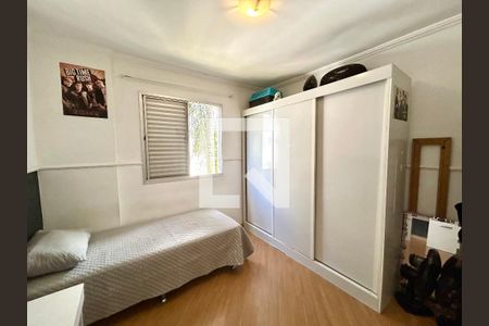 Quarto 1 de apartamento à venda com 2 quartos, 56m² em Jardim Cocaia, Guarulhos