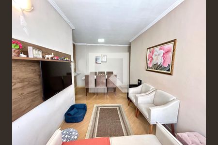 Sala de apartamento à venda com 2 quartos, 56m² em Jardim Cocaia, Guarulhos