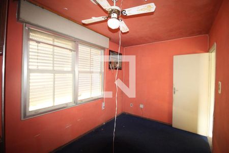 Quarto 2 de casa à venda com 4 quartos, 150m² em Jardim Sabará, Porto Alegre