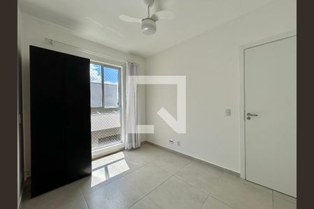 Quarto  de apartamento para alugar com 2 quartos, 66m² em Alto Ribeirão Leste, Florianópolis