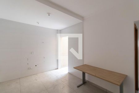 Sala e Cozinha de apartamento para alugar com 2 quartos, 45m² em Vila Ré, São Paulo