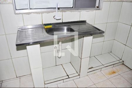 Detalhe - Cozinha e Sala de casa para alugar com 1 quarto, 40m² em Vila Pirituba, São Paulo