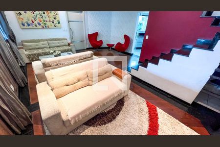 Sala de casa à venda com 4 quartos, 324m² em Nossa Senhora do O, São Paulo