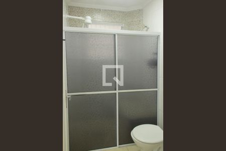 Banheiro de apartamento para alugar com 1 quarto, 50m² em Marapé, Santos