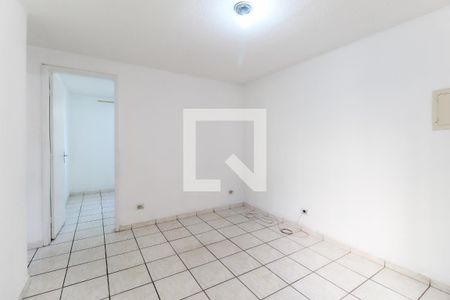 Sala de apartamento para alugar com 2 quartos, 42m² em Conjunto Habitacional Inácio Monteiro, São Paulo