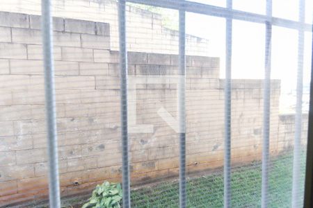 Vista do Quarto 1 de apartamento para alugar com 2 quartos, 42m² em Conjunto Habitacional Inácio Monteiro, São Paulo