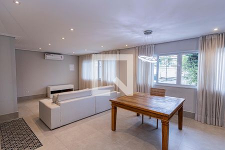 Sala e cozinha de casa à venda com 3 quartos, 200m² em Parque Sao Domingos, São Paulo